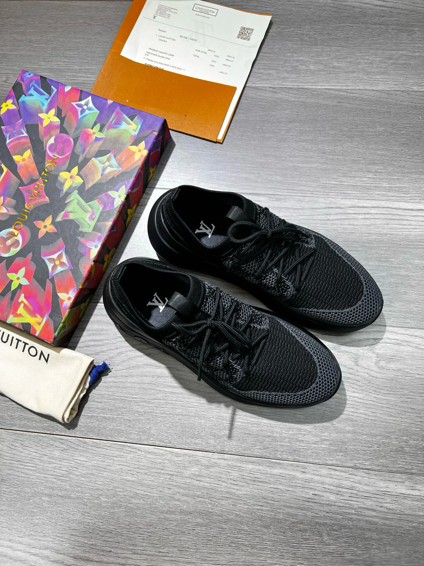 Ex-factory price: 460💰◾️▫️Lv~ Brand new low-cut men’s socks and shoes👟, made of special elastic knitted fabric consistent with the high-end original version, thickened and thickened to ensure multi-season practicality and wrinkle resistance, and will never deform or become loose after repeated stretching! It feels light and comfortable on your feet! Four colors available, Size: 38-45 (45 is custom-made and cannot be returned or exchanged)